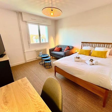Appartement Giena - Sils à Caen Extérieur photo
