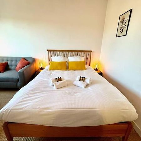 Appartement Giena - Sils à Caen Extérieur photo